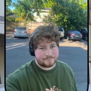 Meet your Posher, Gregory